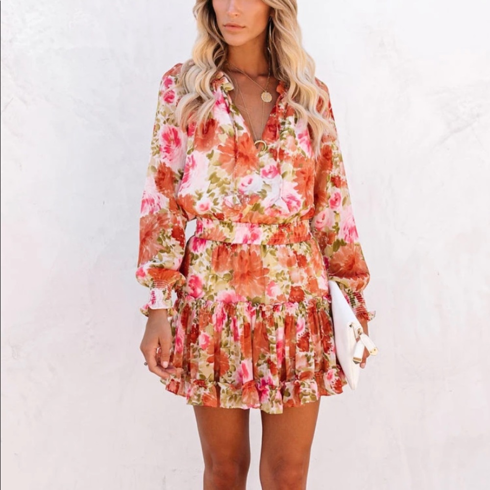 NWOT Floral Smocked Ruffle Dress